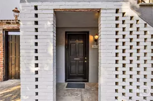 208 E Liberty St, Savannah, GA 31401 - Photo 29