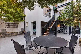 208 E Liberty St, Savannah, GA 31401 - Photo 43