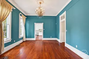 32 Habersham St, Savannah, GA 31401 - Photo 9