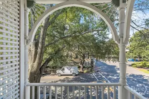 32 Habersham St, Savannah, GA 31401 - Photo 25