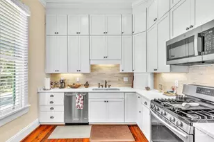 32 Habersham St, Savannah, GA 31401 - Photo 13