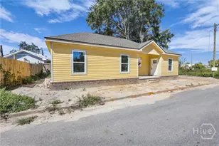 11 West St, Savannah, GA 31415 - Photo 3