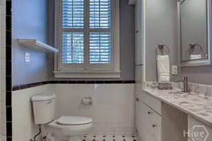 137 E 51st St, Savannah, GA 31405 - Photo 37