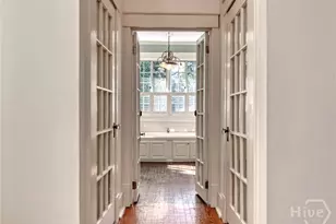137 E 51st St, Savannah, GA 31405 - Photo 29
