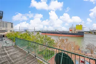 100 E Bay St, Savannah, GA 31401 - Photo 9