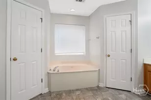 105 Laurens Ln, Savannah, GA 31419 - Photo 23