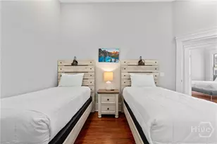 407 W 35th St, Savannah, GA 31401 - Photo 33