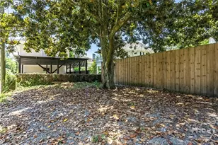 602 E Victory Dr, Savannah, GA 31405 - Photo 39