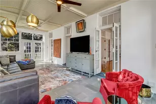 602 E Victory Dr, Savannah, GA 31405 - Photo 11