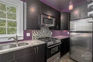 405 E Liberty St, Savannah, GA 31401 - Photo 9