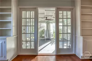 23 E 65th St, Savannah, GA 31405 - Photo 15