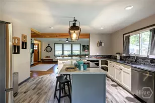 171 Smith Ave, Savannah, GA 31408 - Photo 13