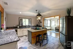 171 Smith Ave, Savannah, GA 31408 - Photo 9