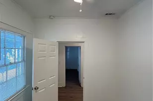 404 E 31st St, Savannah, GA 31401 - Photo 23
