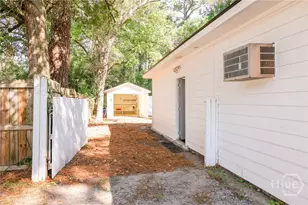 112 E Derenne Ave, Savannah, GA 31405 - Photo 27