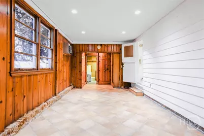 112 E Derenne Avenue, Savannah, GA 31405 - Photo 23