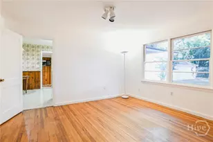 112 E Derenne Ave, Savannah, GA 31405 - Photo 17