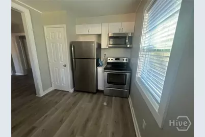 13 W 52nd Street, Savannah, GA 31405 - Photo 3