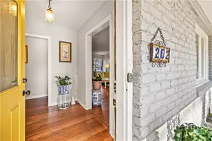 202 E 64th St, Savannah, GA 31405 - Photo 5