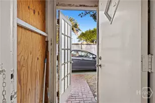 202 E 64th St, Savannah, GA 31405 - Photo 37
