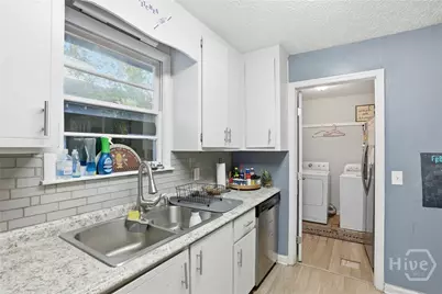 2016 Indiana Avenue, Savannah, GA 31404 - Photo 21