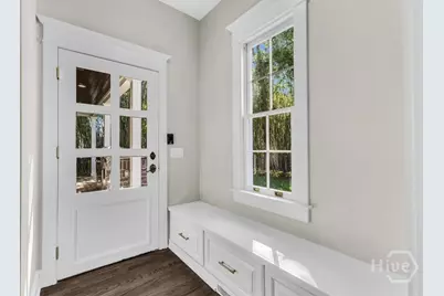317 E 45th Street, Savannah, GA 31405 - Photo 23