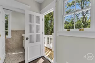 317 E 45th St, Savannah, GA 31405 - Photo 57