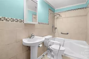 811A W 52nd St, Savannah, GA 31405 - Photo 27