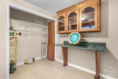 811A W 52nd Street, Savannah, GA 31405 - Photo 21