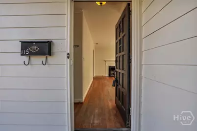115 E 60th Street, Savannah, GA 31405 - Photo 5