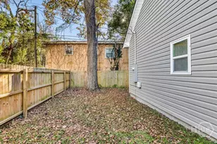 39 Travis St, Savannah, GA 31406 - Photo 21
