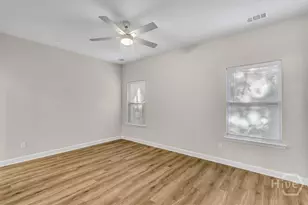 39 Travis St, Savannah, GA 31406 - Photo 13