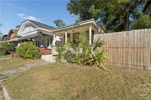 604 W 40th St, Savannah, GA 31415 - Photo 3