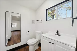 604 W 40th St, Savannah, GA 31415 - Photo 23
