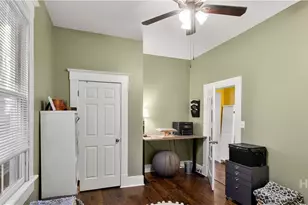 534 E Waldburg St, Savannah, GA - Photo 19
