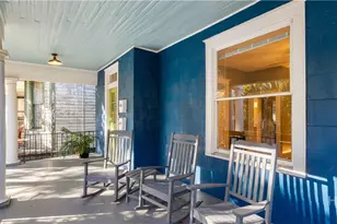 534 E Waldburg St, Savannah, GA - Photo 5