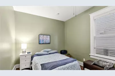 534 E Waldburg Street, Savannah, GA  - Photo 19