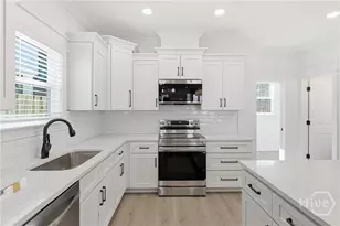 1203 E 34th St, Savannah, GA 31404 - Photo 47