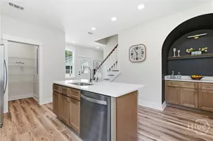 312 Dennis St, Savannah, GA 31406 - Photo 15