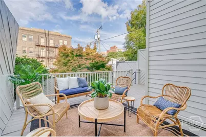 110 W Taylor Street, Savannah, GA 31401 - Photo 13