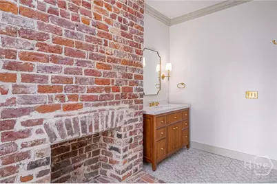110 W Taylor Street, Savannah, GA 31401 - Photo 21