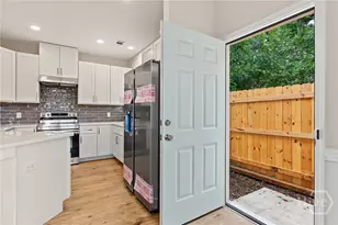 1520 E 56th St, Savannah, GA 31404 - Photo 43