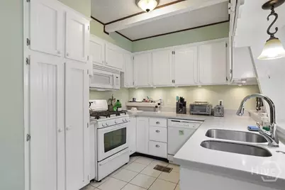 24 Crisp Street, Savannah, GA 31410 - Photo 9