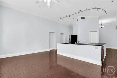 321 W Broughton Street #5, Savannah, GA 31401 - Photo 15