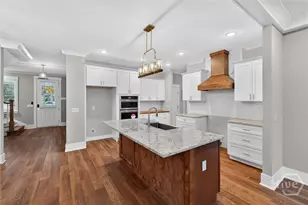 5432 La Roche Ave, Savannah, GA 31406 - Photo 11