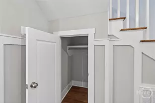 5432 La Roche Ave, Savannah, GA 31406 - Photo 7