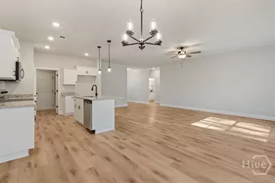 219 Manchester Drive, Statesboro, GA 30461 - Photo 9