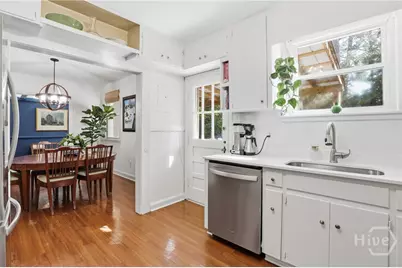 9 Colonel Estill Avenue, Savannah, GA 31406 - Photo 13