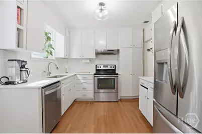 9 Colonel Estill Avenue, Savannah, GA 31406 - Photo 9