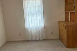 1818 E 60th St, Savannah, GA 31404 - Photo 9